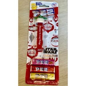 PEZ Star Wars Mandalorian Grogu Baby Yoda Christmas Candy Dispenser NEW